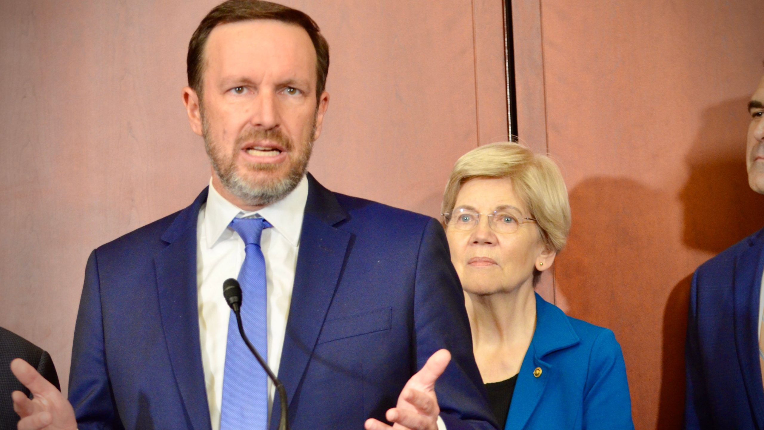 As Senate Stablecoin Discussions Conclude, Trump’s Cryptocurrency Connections Take Center Stage