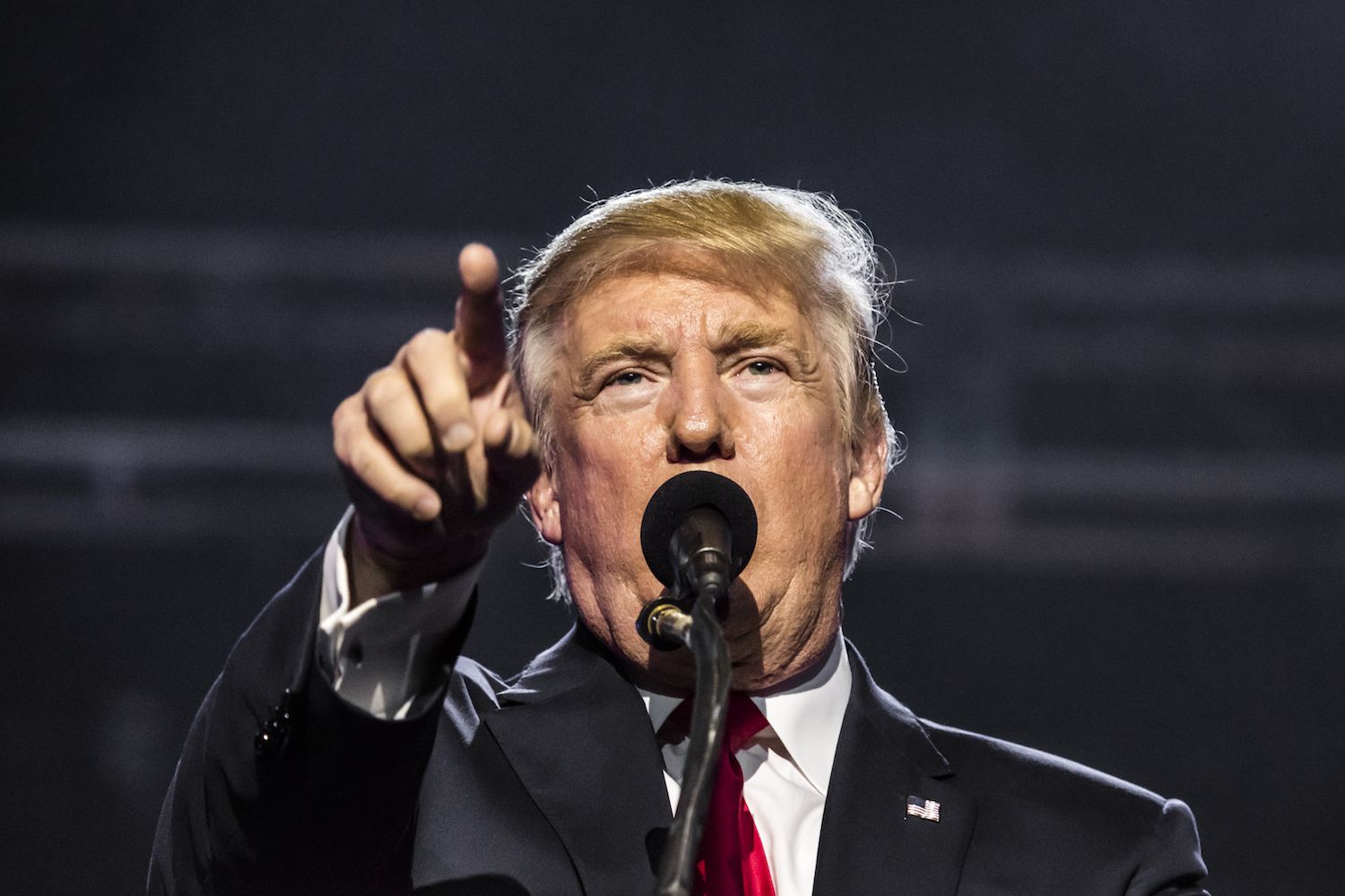 Trump Media Aims to Secure $3 Billion for Cryptocurrency Acquisition: FT