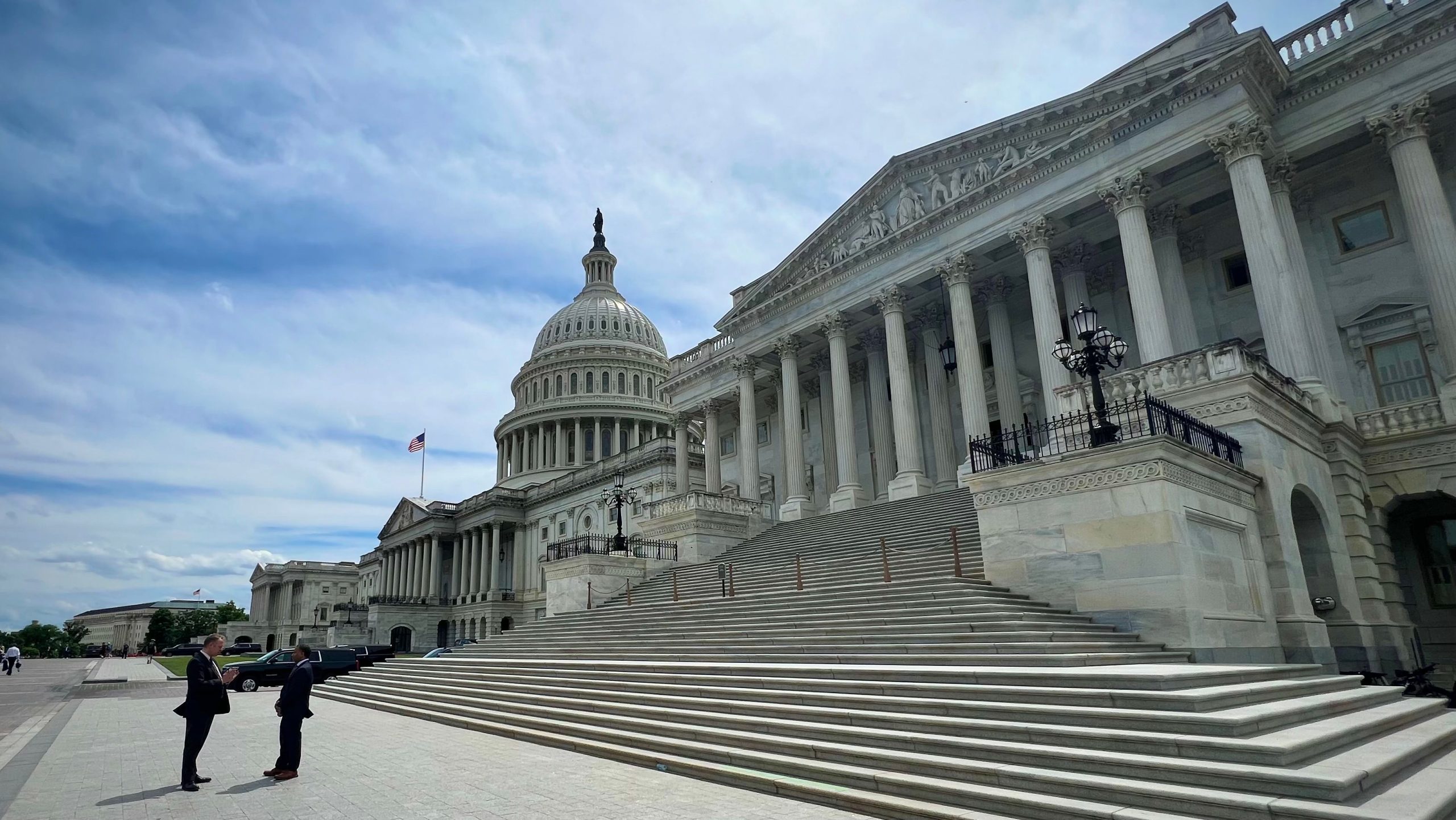 Senate Initiates Approval of Stablecoin Legislation While House Celebrates Market Structure Achievements